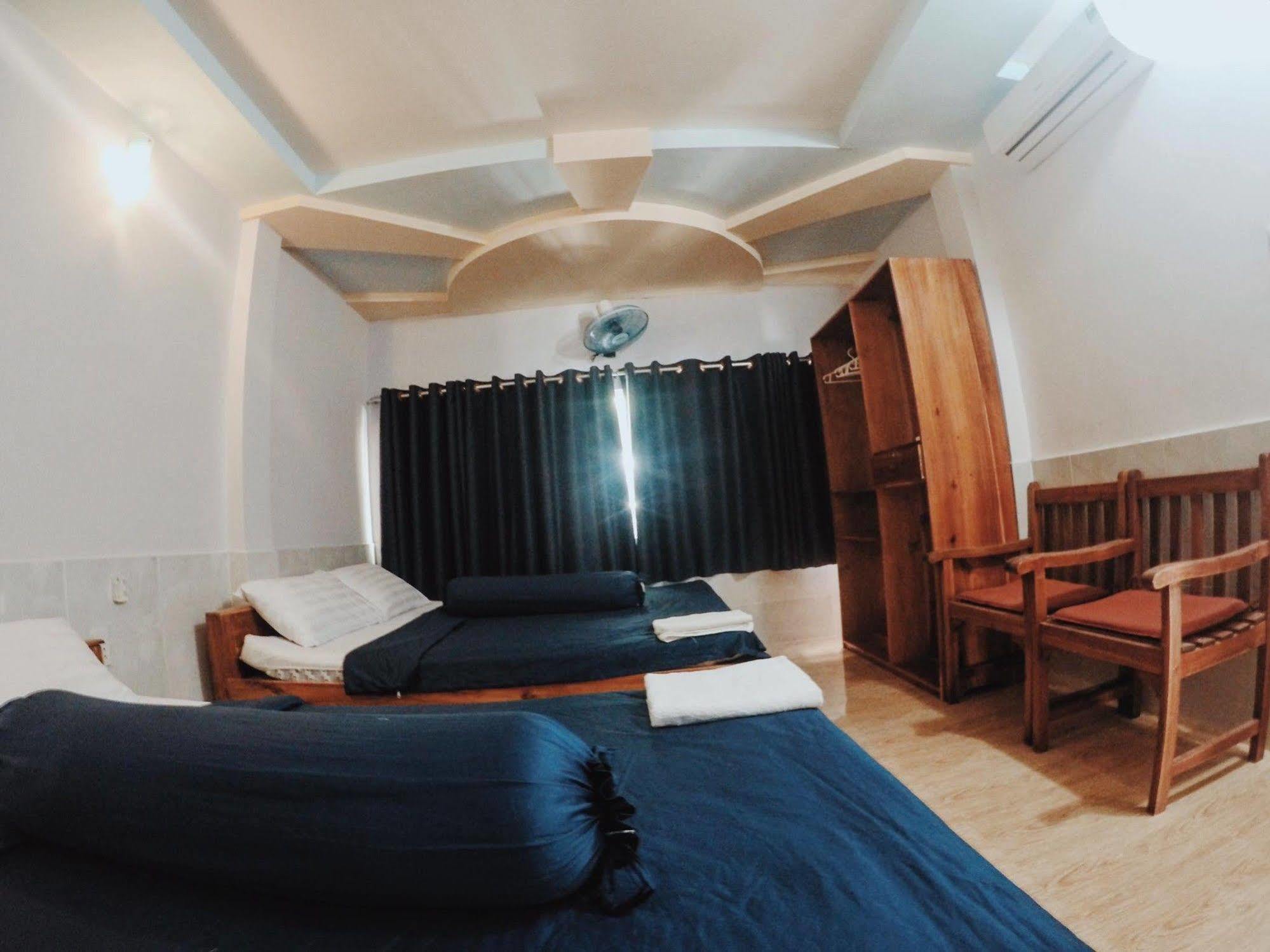 Sea Living Hostel Phu Quoc Exterior photo